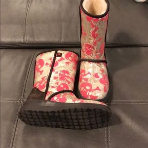 Ugg Boots-size 6